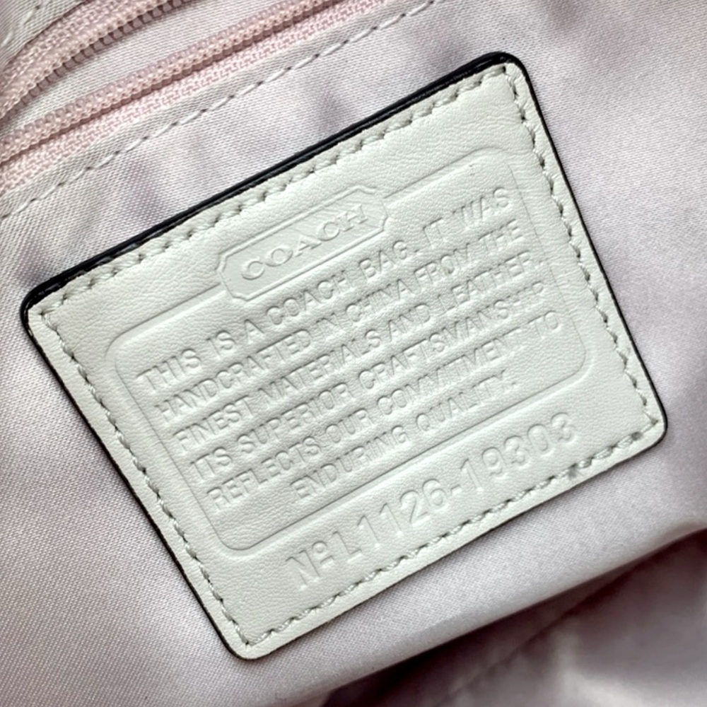 Coach Kristin leather shoulderbag/crossbody option. Excellent preowned condition - Picture 4 of 5